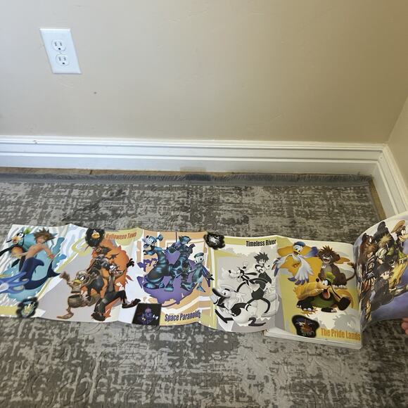 Kingdom Hearts Signature Series Guide with Fold Out PS- 2 2005 Book Bradygames - Picture 11 of 15